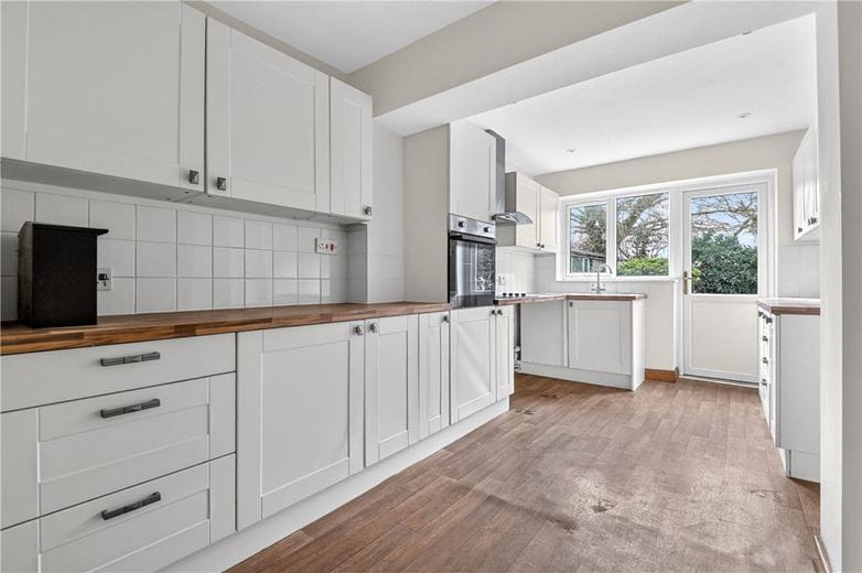 3 bedroom bungalow, Birch Grove, Birchmoor B78 - Let Agreed