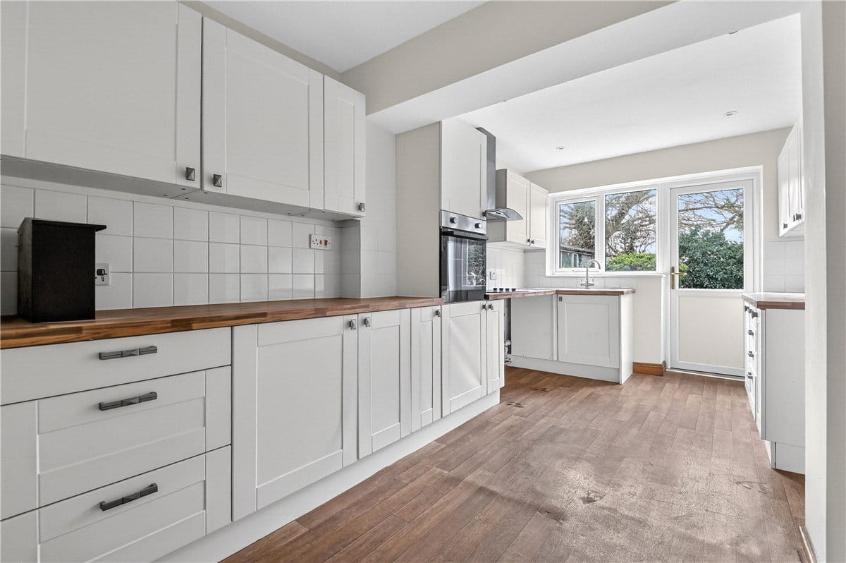 3 bedroom bungalow, Birch Grove, Birchmoor B78 - Let Agreed