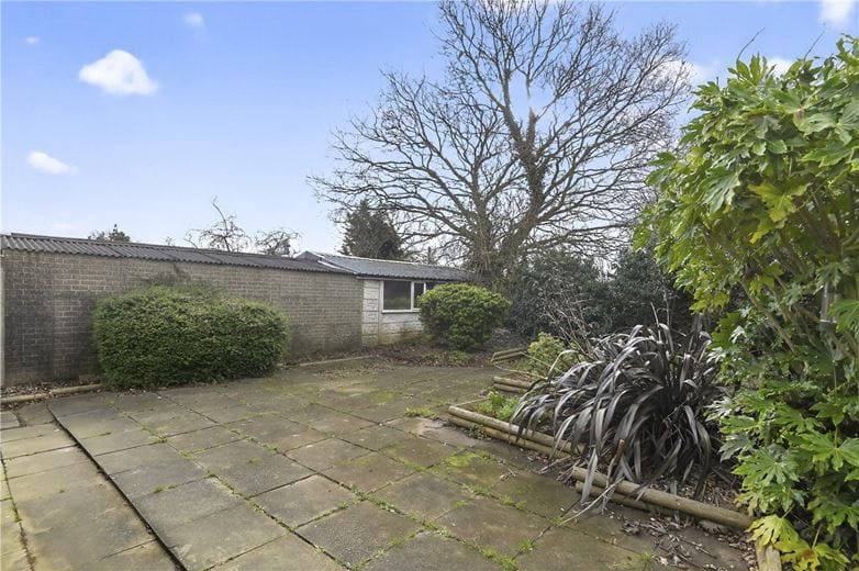 3 bedroom bungalow, Birch Grove, Birchmoor B78 - Let Agreed