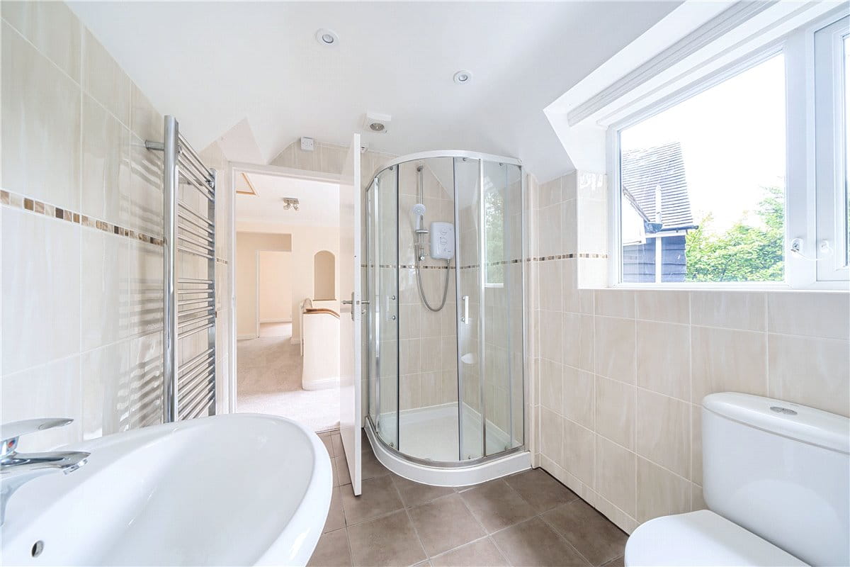 4 bedroom house, Whitmore Heath, Newcastle ST5 - Available