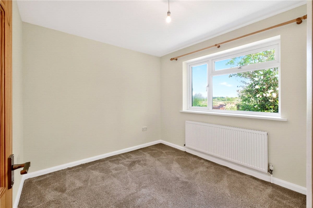 3 bedroom bungalow, Wood End Lane, Curborough WS13 - Available