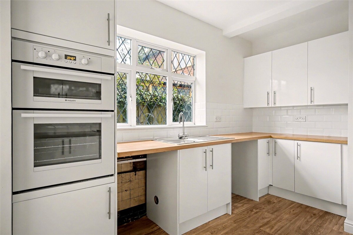 3 bedroom bungalow, Waste Lane, Balsall Common CV7 - Available