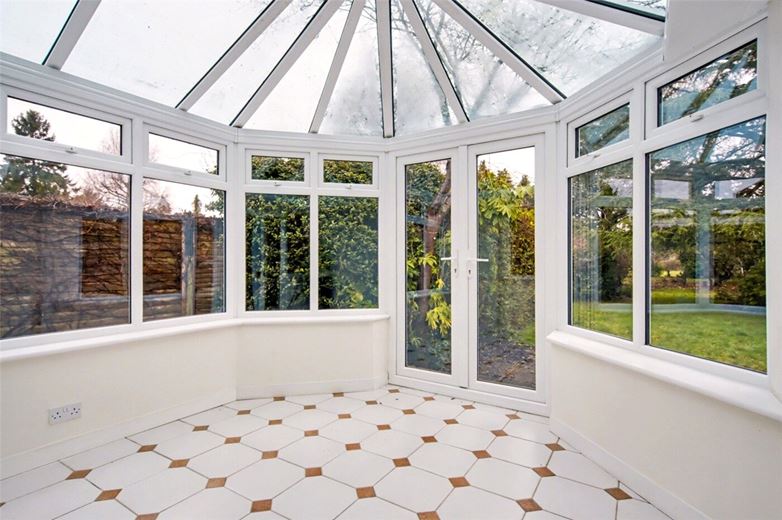 3 bedroom bungalow, Waste Lane, Balsall Common CV7 - Available