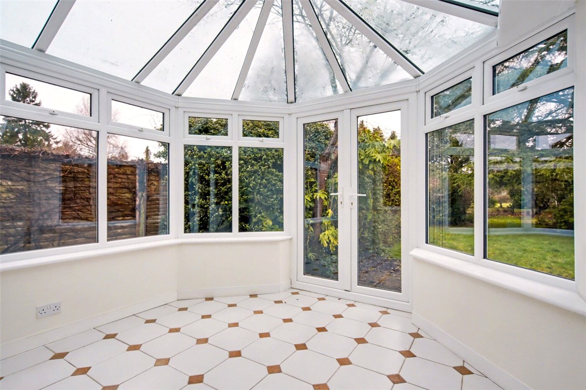 3 bedroom bungalow, Waste Lane, Balsall Common CV7 - Available