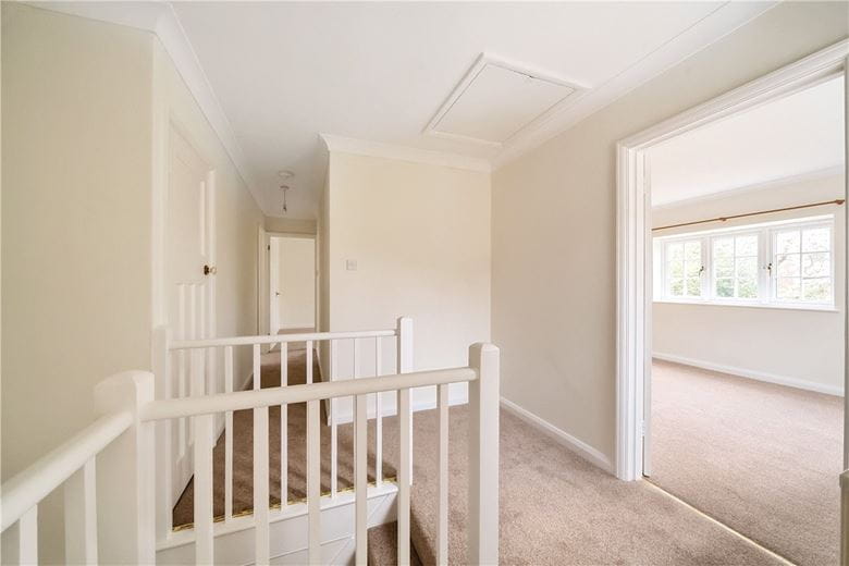 4 bedroom house, Ballinger Road, South Heath HP16 - Available