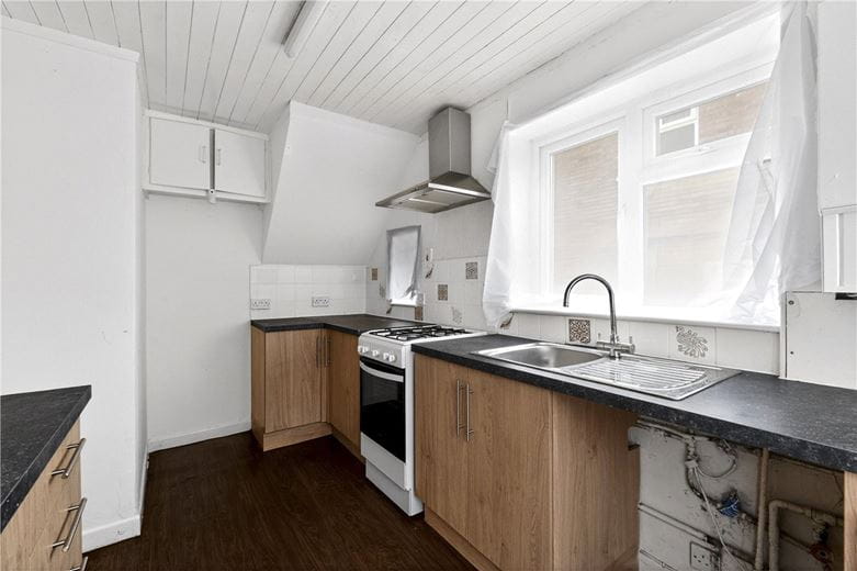 3 bedroom house, Kingsway, Bredbury SK6 - Available