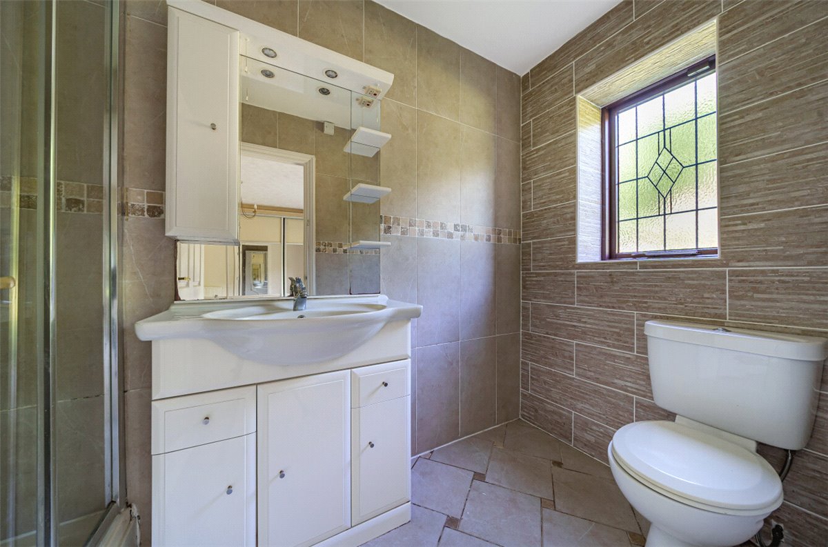 4 bedroom bungalow, School Lane, Hints B78 - Available