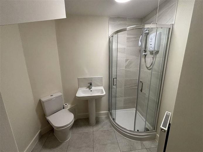 2 bedroom house, Comelybank Drive, Mexborough S64 - Available