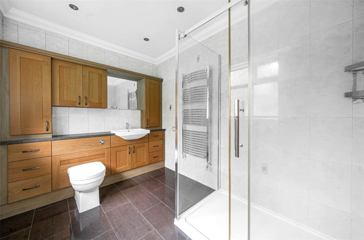 5 bedroom house, Tolldish Lane, Great Haywood ST18