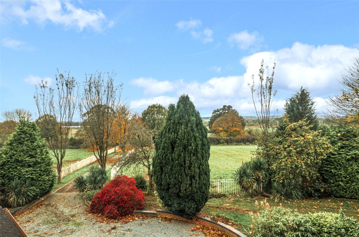 5 bedroom house, Tolldish Lane, Great Haywood ST18