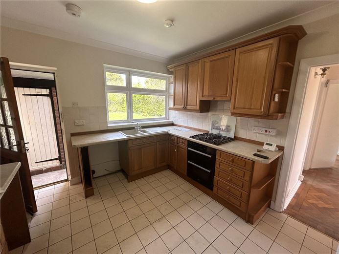 2 bedroom bungalow, Newcastle Road, Chorlton CW2 - Available