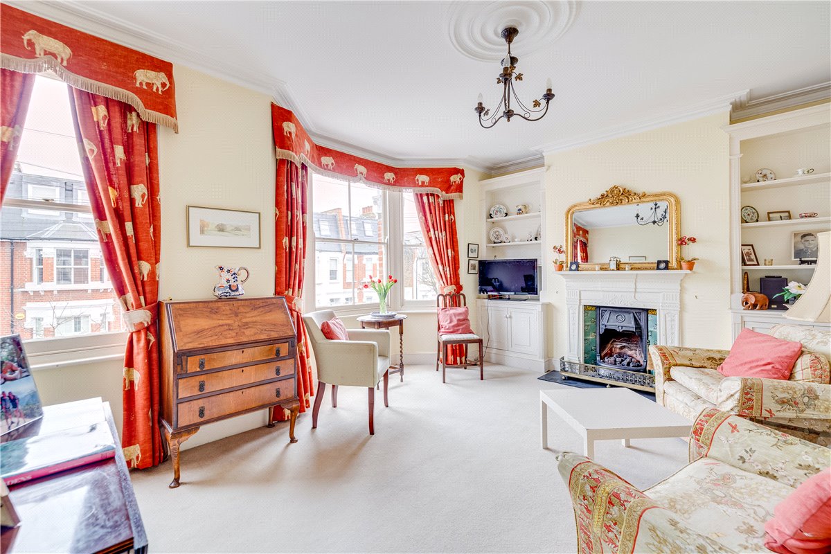 2 bedroom flat, Queensmill Road, London SW6 - Sold STC