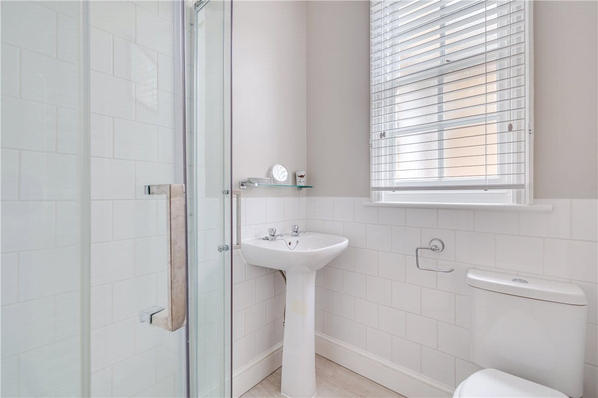 2 bedroom flat, Queensmill Road, London SW6 - Sold STC