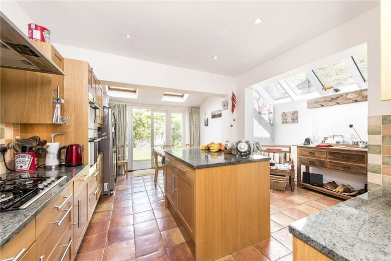 5 bedroom house, Elthiron Road, London SW6 - Available