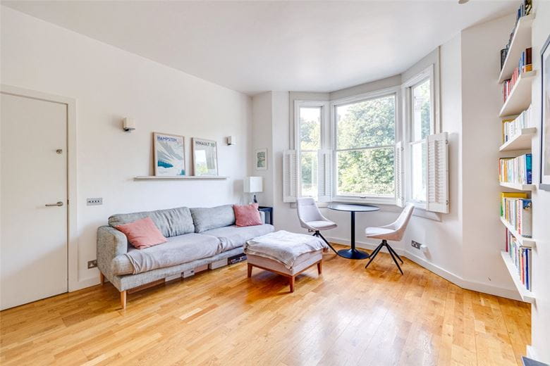 2 bedroom flat, Fulham Palace Road, London SW6 - Sold