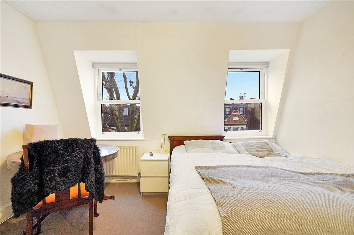 6 bedroom house, Doneraile Street, London SW6 - Available