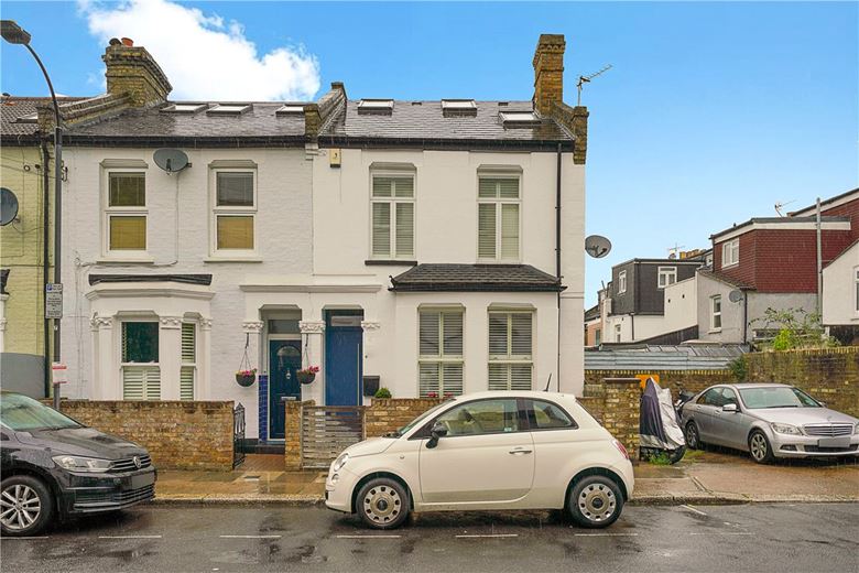 3 bedroom house, Delorme Street, London W6 - Sold