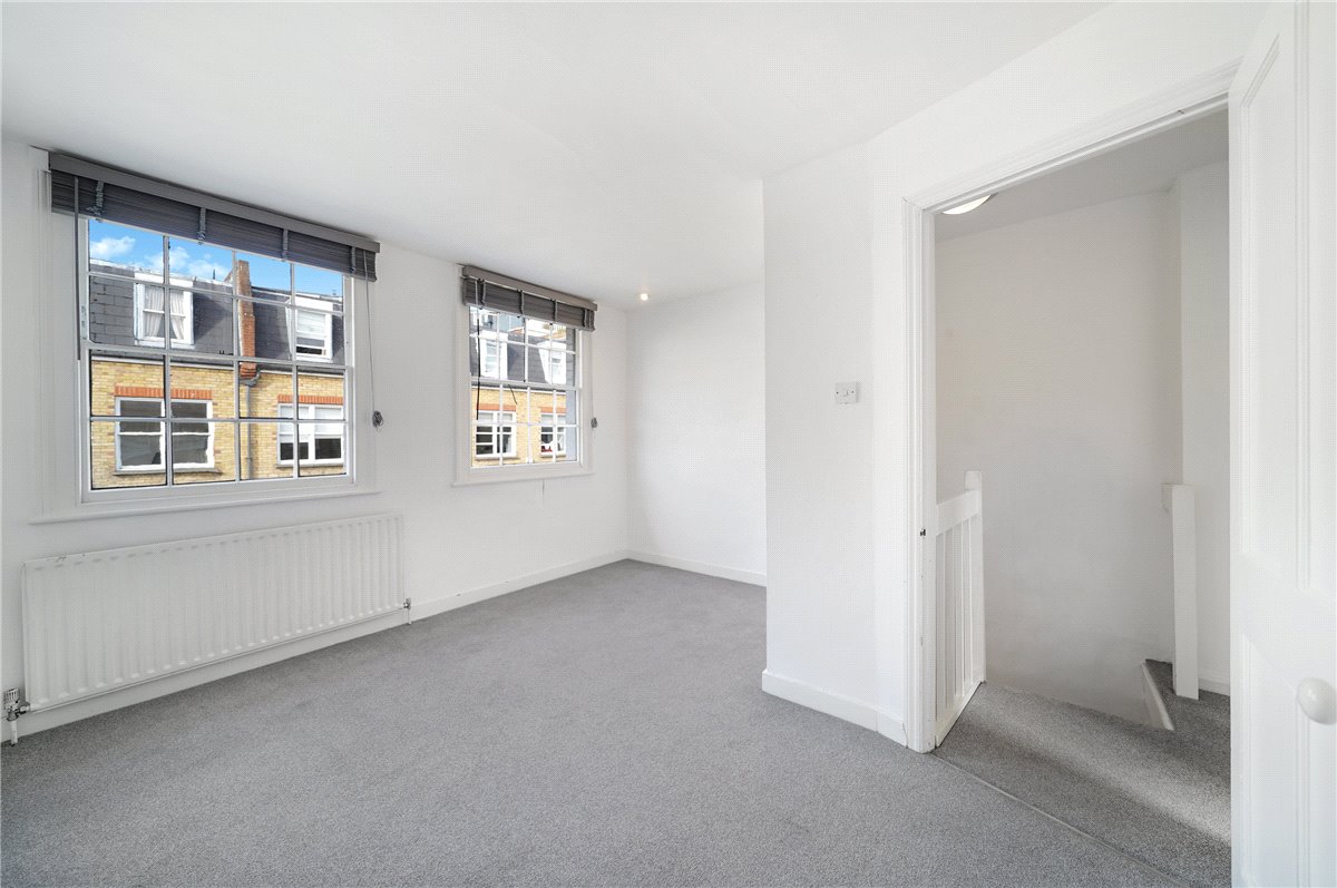 2 bedroom house, Burlington Road, London SW6 - Sold STC