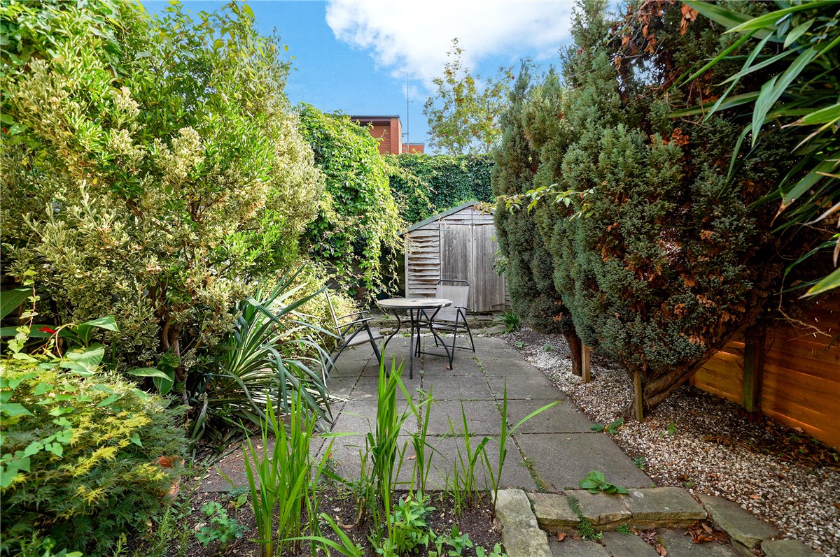 2 bedroom house, Burlington Road, London SW6 - Sold STC