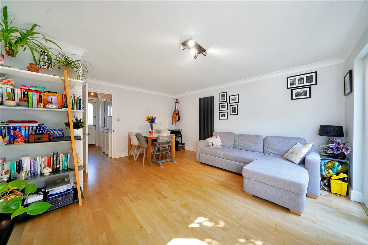 2 bedroom house, Marryat Square, Wyfold Road SW6 - Sold