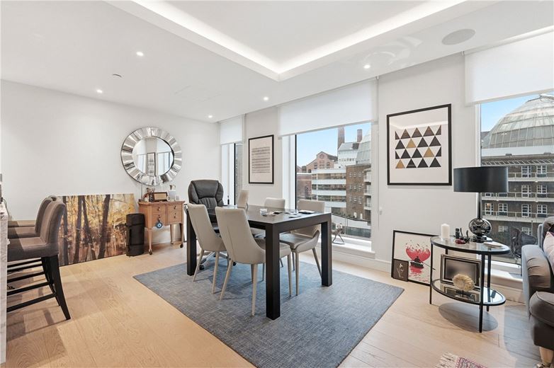 1 bedroom flat, Park Street, London SW6 - Available