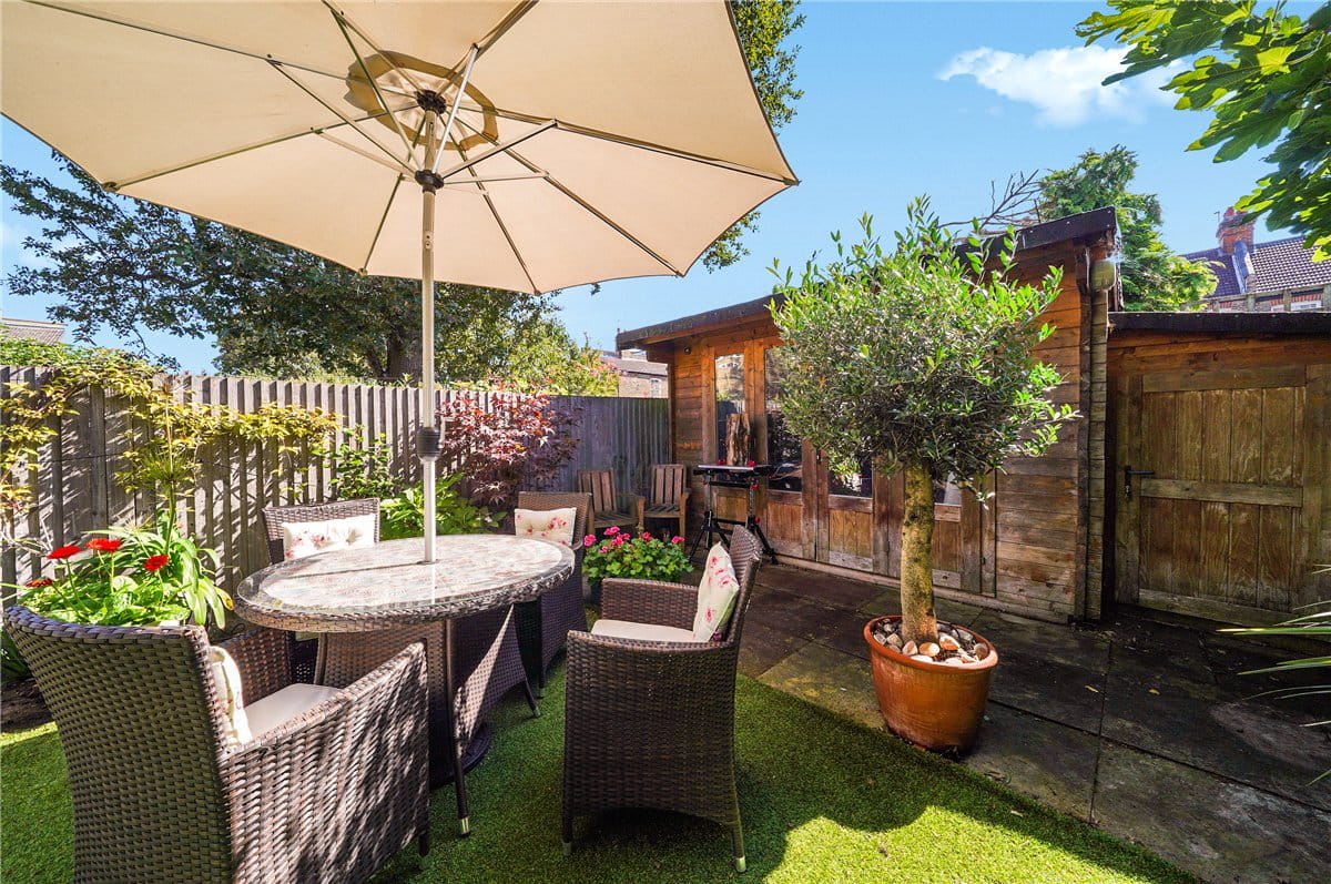 5 bedroom house, Inglethorpe Street, London SW6 - Available