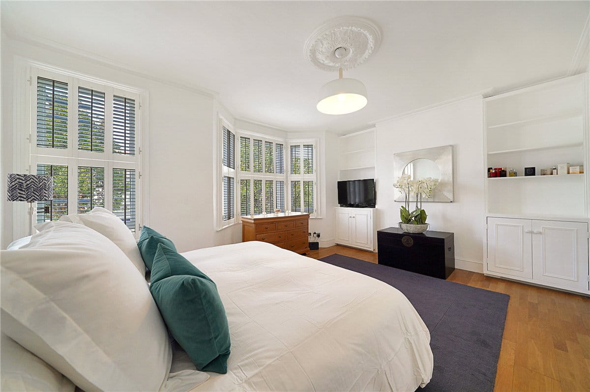 4 bedroom house, Kenyon Street, London SW6 - Sold