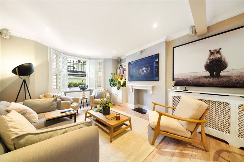 2 bedroom maisonette, Parkville Road, London SW6 - Available