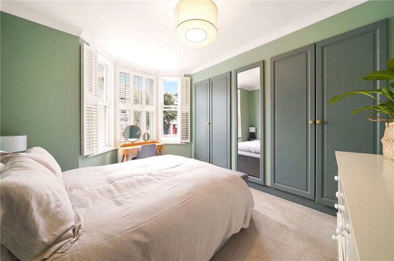 2 bedroom flat, Parkville Road, London SW6 - Available