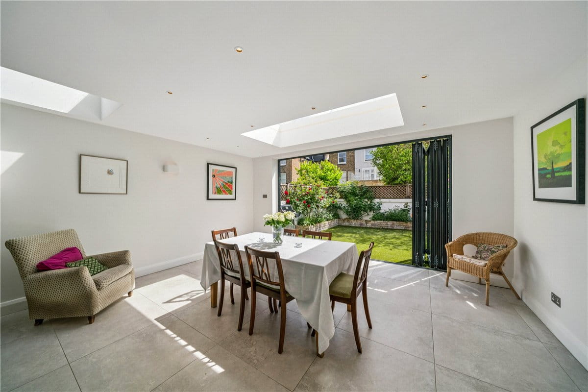 4 bedroom house, Tournay Road, London SW6 - Available