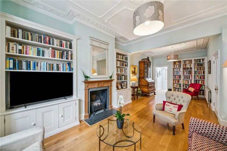 4 bedroom house, Tournay Road, London SW6 - Available