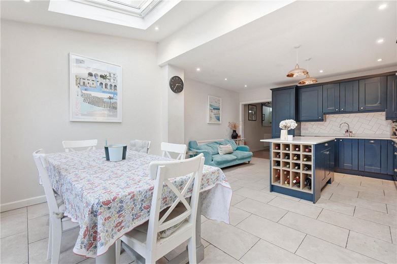 6 bedroom house, Delaford Street, London SW6 - Available