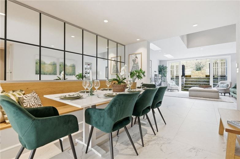 4 bedroom house, Hazlebury Road, London SW6 - Available