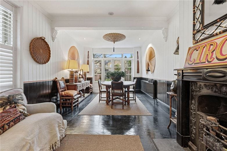 5 bedroom house, Kenyon Street, London SW6 - Available