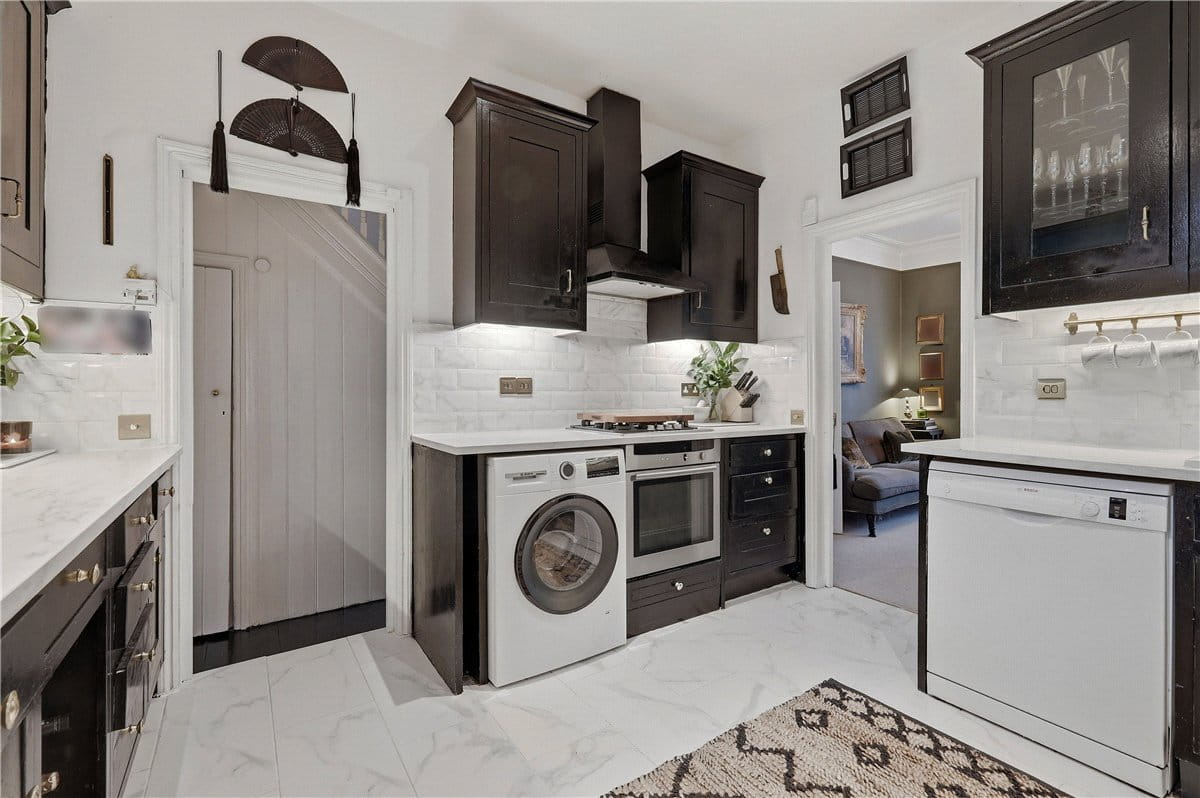 5 bedroom house, Kenyon Street, London SW6 - Available