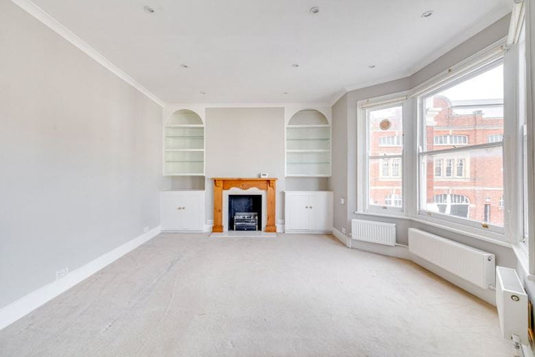 4 bedroom house, Greswell Street, London SW6 - Available