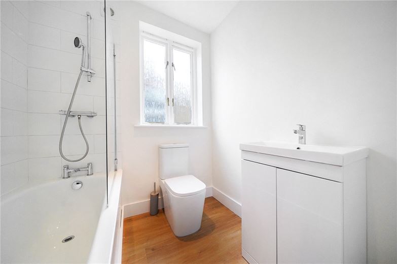 2 bedroom flat, Edenvale Street, London SW6 - Sold STC