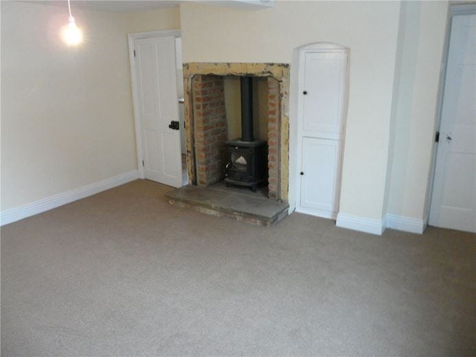 3 bedroom house, The Green, Kirklington DL8 - Let Agreed