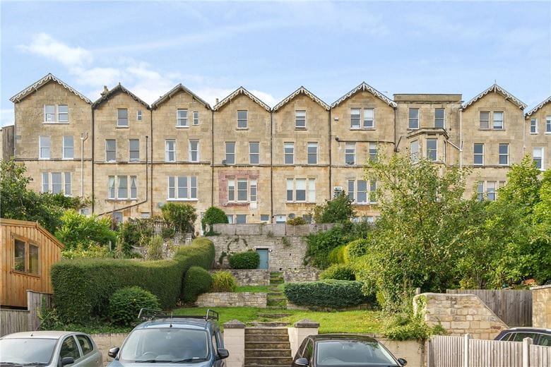 2 bedroom flat, Belgrave Terrace, Bath BA1 - Sold STC