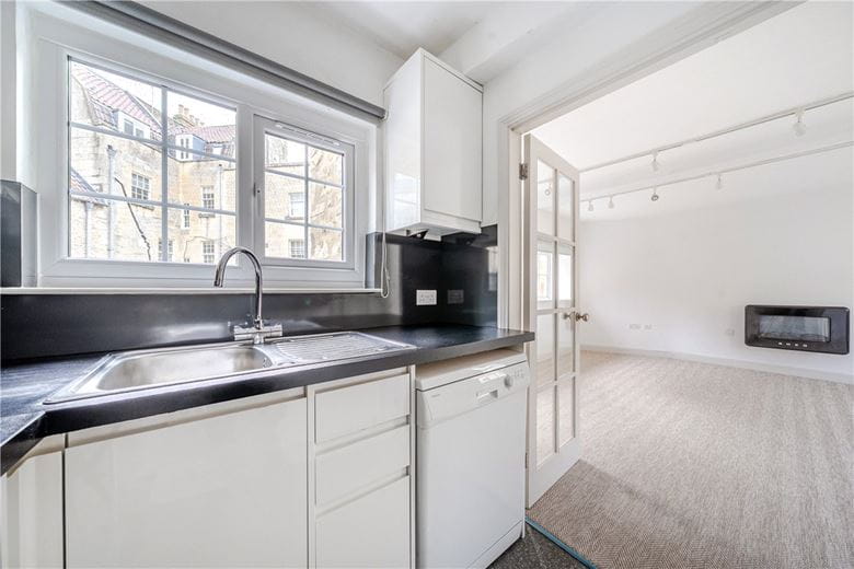 2 bedroom maisonette, Monmouth Street, Bath BA1 - Sold STC