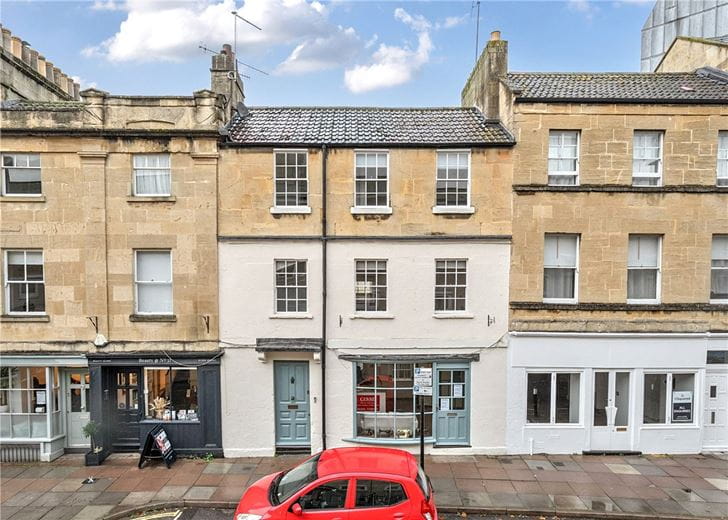 2 bedroom maisonette, Monmouth Street, Bath BA1 - Sold STC