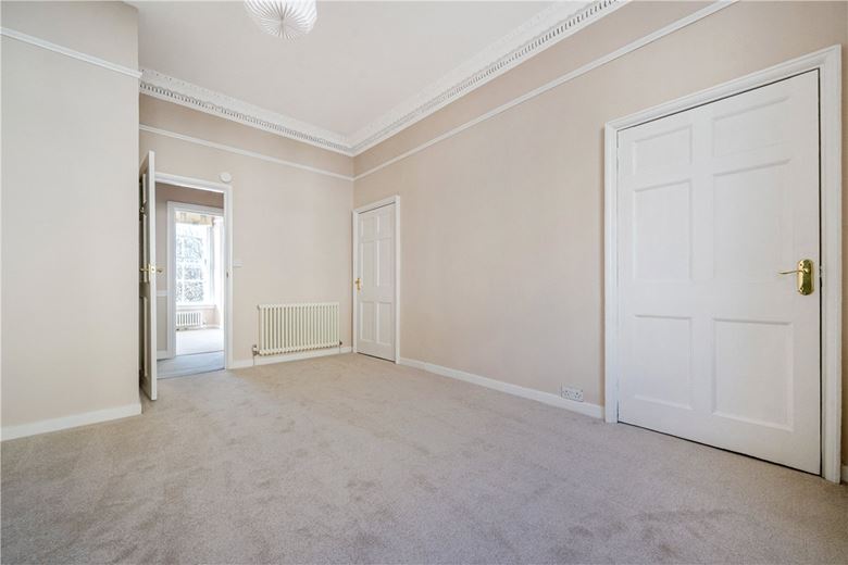 2 bedroom maisonette, New King Street, Bath BA1 - Available