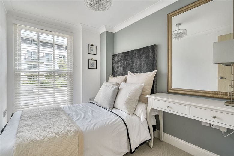 2 bedroom flat, Victoria Bridge Road, Bath BA1 - Sold