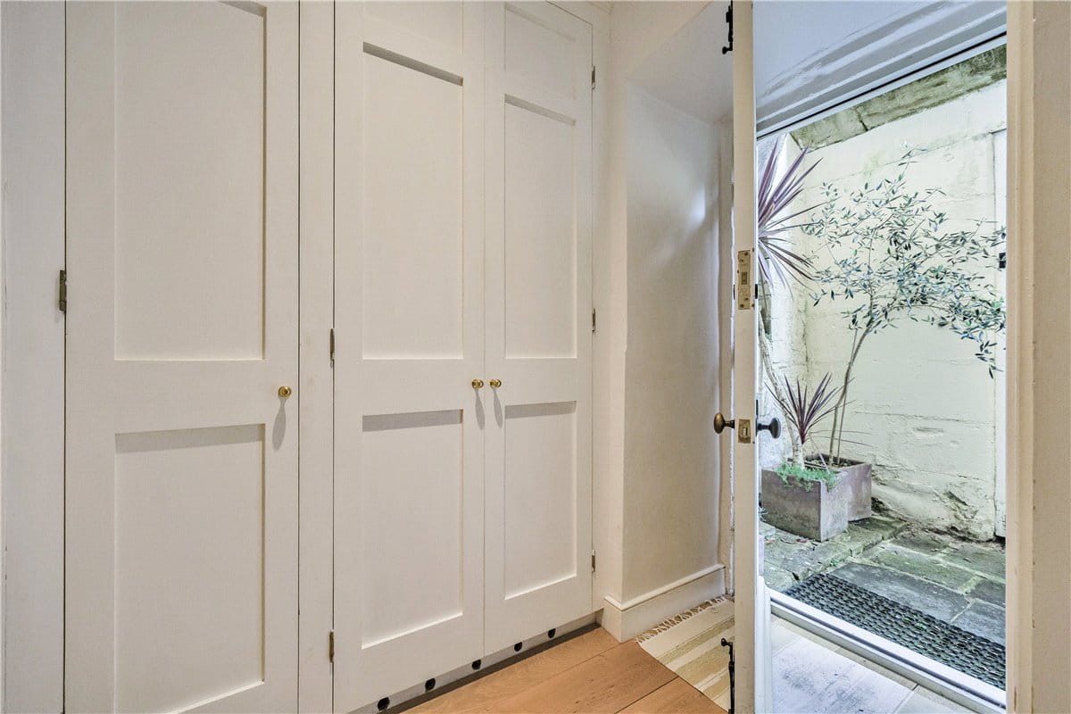 1 bedroom flat, Park Street, Bath BA1 - Sold