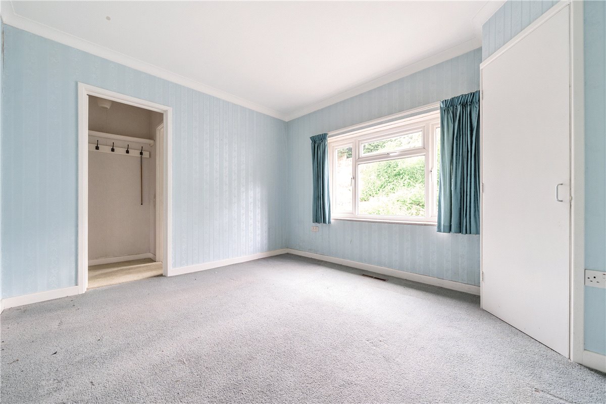 3 bedroom house, Ralph Allen Drive, Bath BA2 - Sold