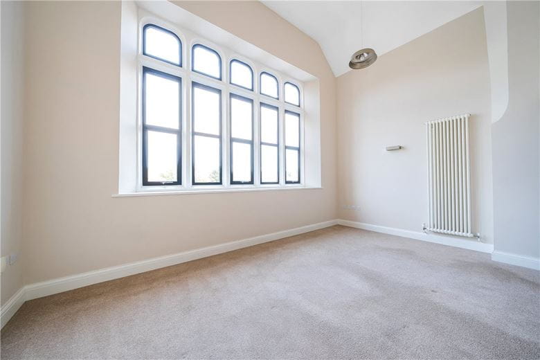 3 bedroom flat, West Avenue, Bath BA2 - Sold