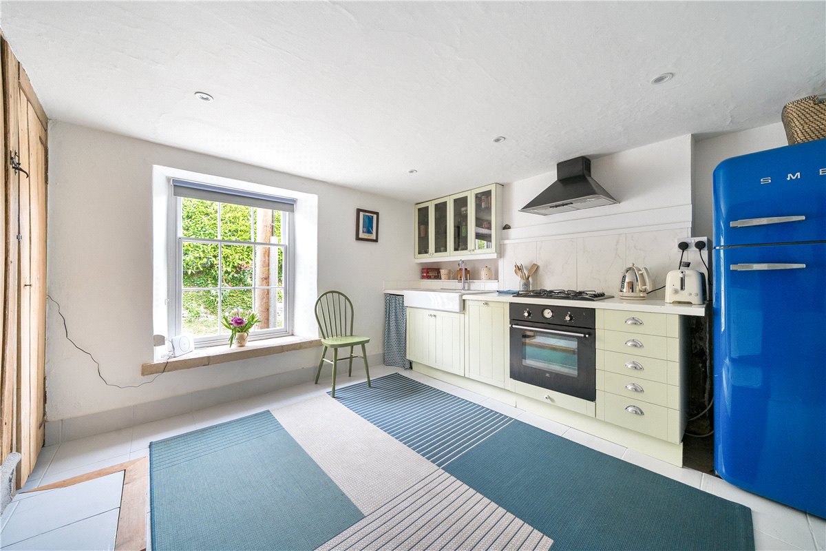 2 bedroom house, Park Corner, Freshford BA2 - Available