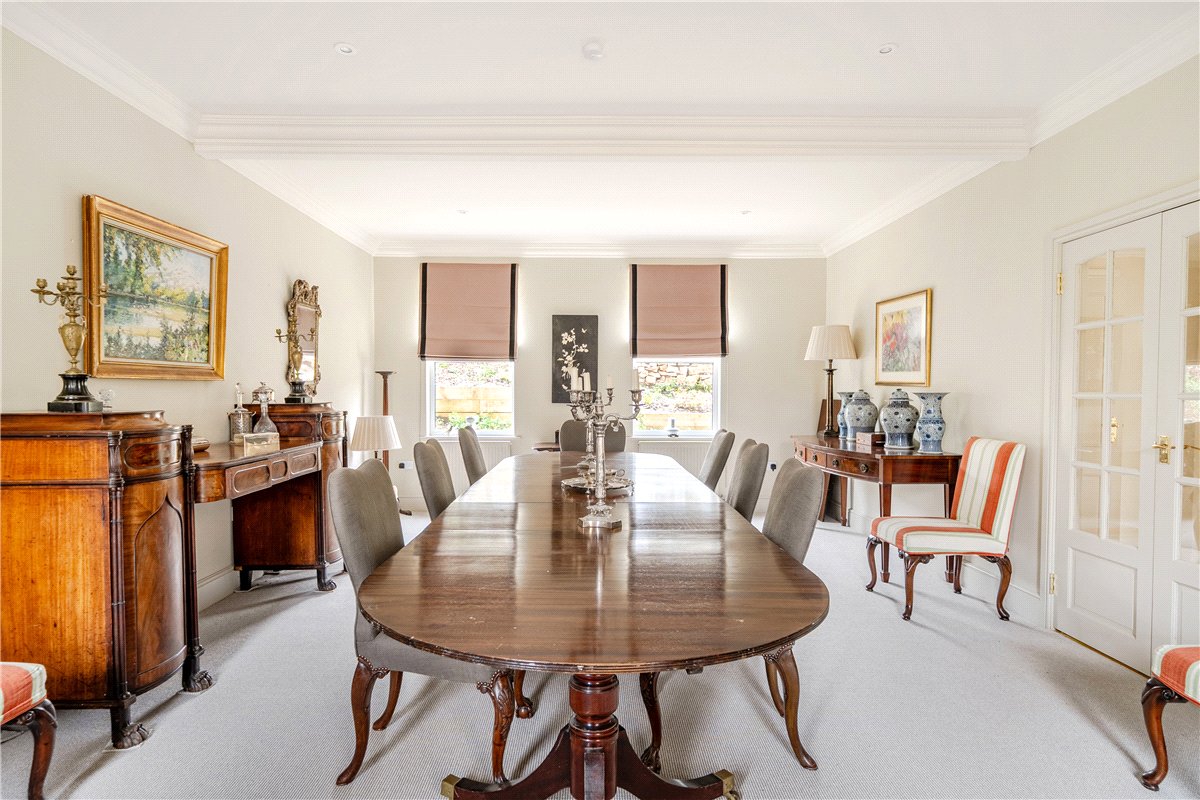 8 bedroom house, Rock Road, Wick BS30 - Available