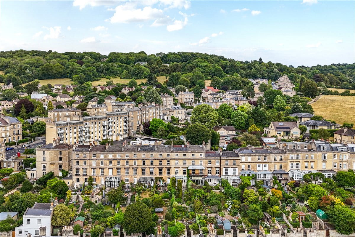 4 bedroom house, Darlington Place, Bath BA2 - Sold STC