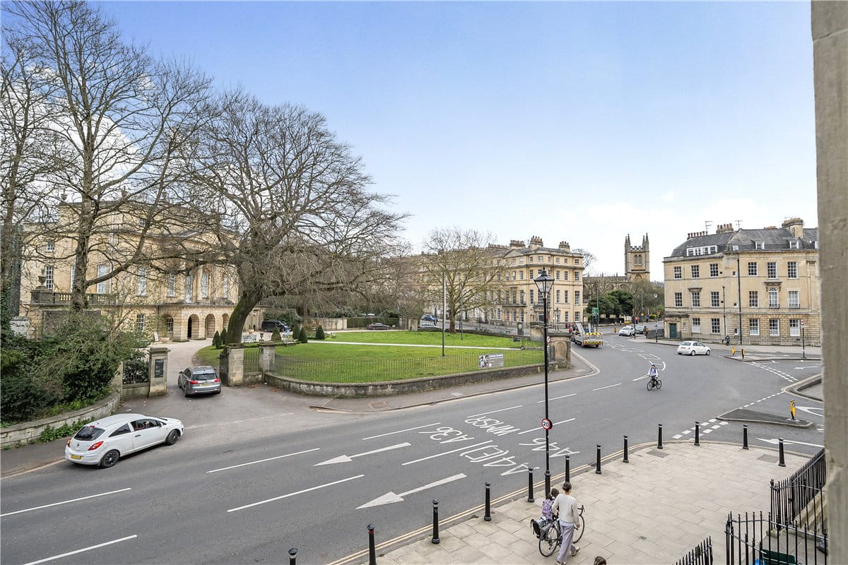 1 bedroom flat, Sydney Place, Bath BA2 - Available